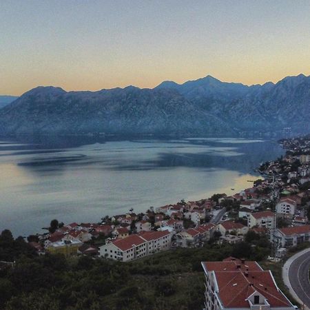 Apartment Marta 2 Kotor Dış mekan fotoğraf